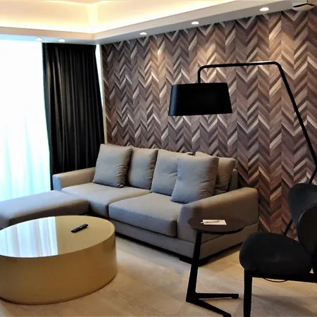 Almond Business 4* Никосия