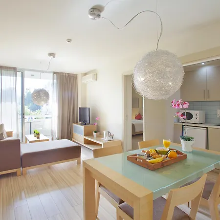 Almond Business Hotel