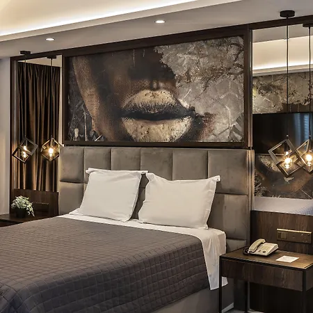 Almond Business Hotel 4*