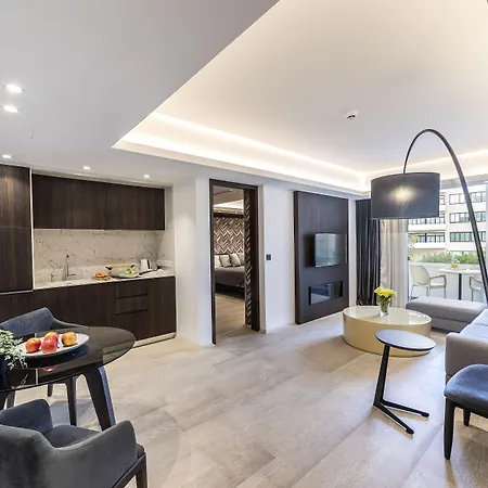 Almond Business Hotel 4*