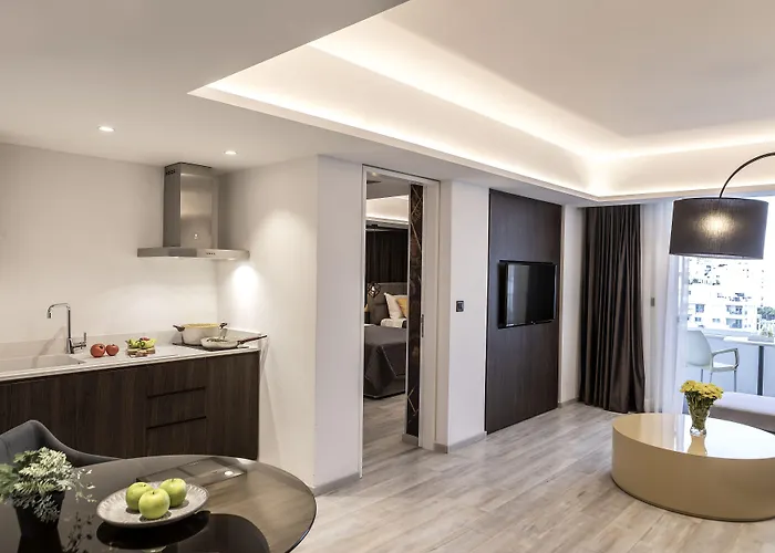 Almond Business Hotel 4*